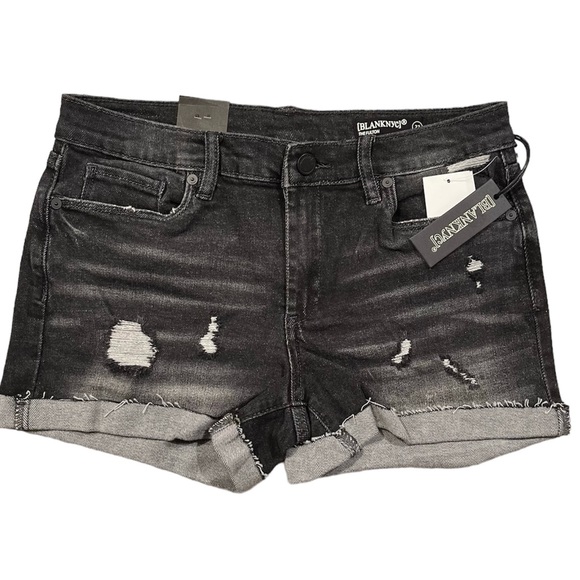 NWT Blank NYC The Fulton Distressed Roll Up Shorts - Picture 3 of 16
